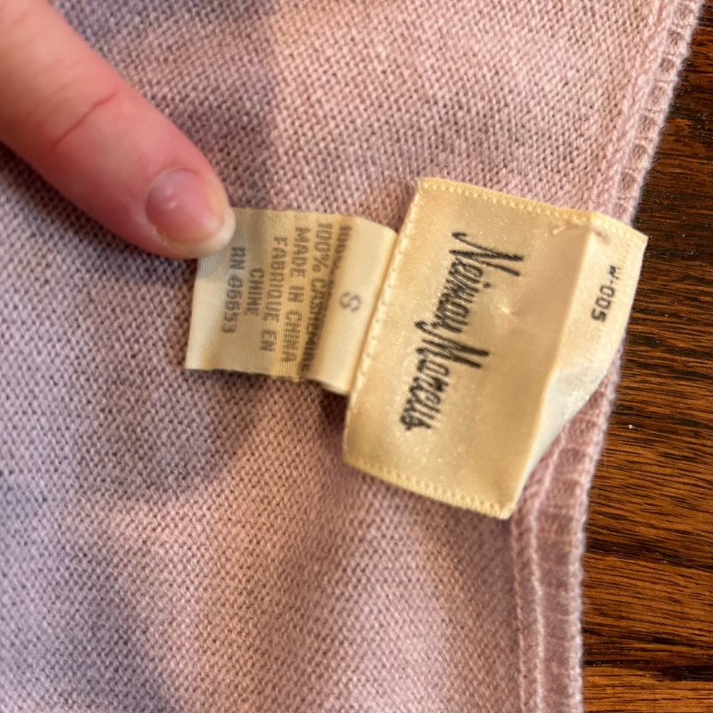 Neiman Marcus Size Small Top - Picture 2 of 2